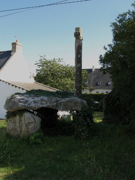 Dolmen de Cruz Menquen